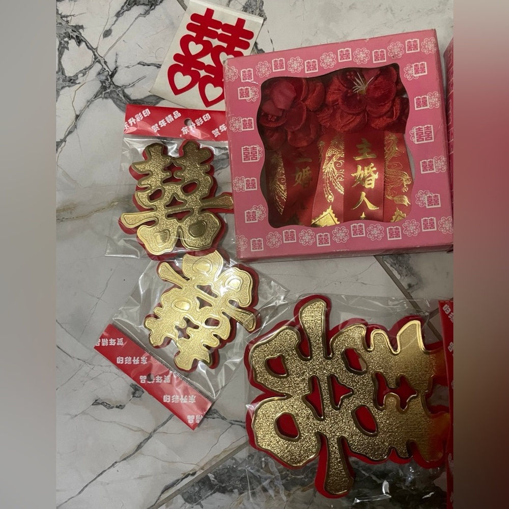Chinese wedding pins and decoration